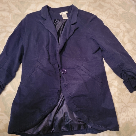 Blazer - Picture 1 of 5